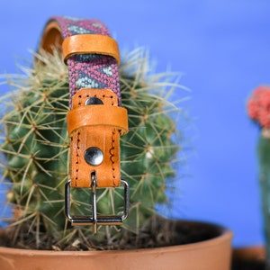 Artisanal leather dog collar handcrafted by Mexican artisans using Aztec techniques. This Western dog collar features genuine leather, intricate embroidery, stainless steel D-rings, and inner padding. Perfect for small, medium, and large dogs.