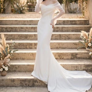 Simple Elegant Long Sleeve Wedding Dress - Etsy