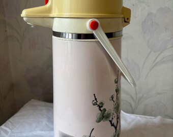 Pump thermos. China.