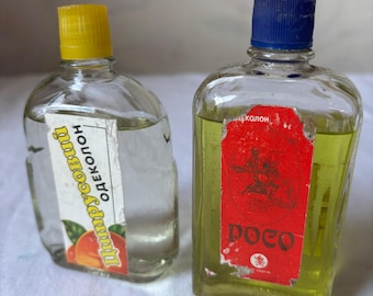 Acqua di colonia vintage proveniente dall'Unione Sovietica. Circa 150 ml. Gradazione alcolica fino al 70%.