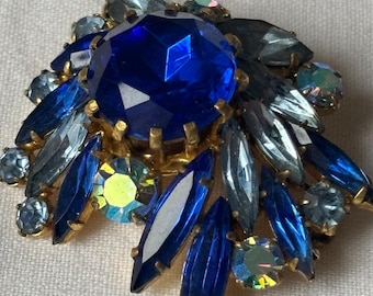 Beautiful jewelry brooch