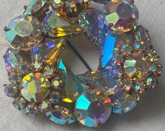 Vintage brooch jewelry