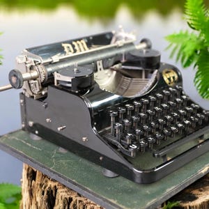 1930s German DM Typewriter - Antique Fully Functional Mechanical Typewriter, Vintage Collectible in Excellent Condition