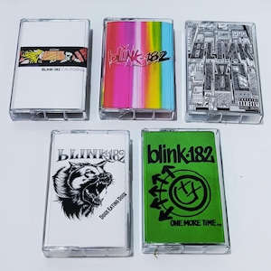 Blink 182 - Quartiers - Dogs Eating Dogs - Californie - Neuf - Encore une fois - Cassettes audio