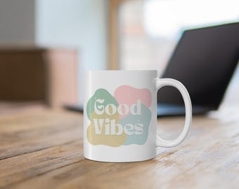 Taza de buenas vibraciones: taza de café con energía positiva, taza de té inspiradora, bebida motivacional, taza de chocolate caliente con cita feliz, regalo para un amigo