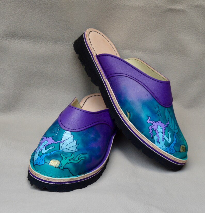 leather sling back clogs