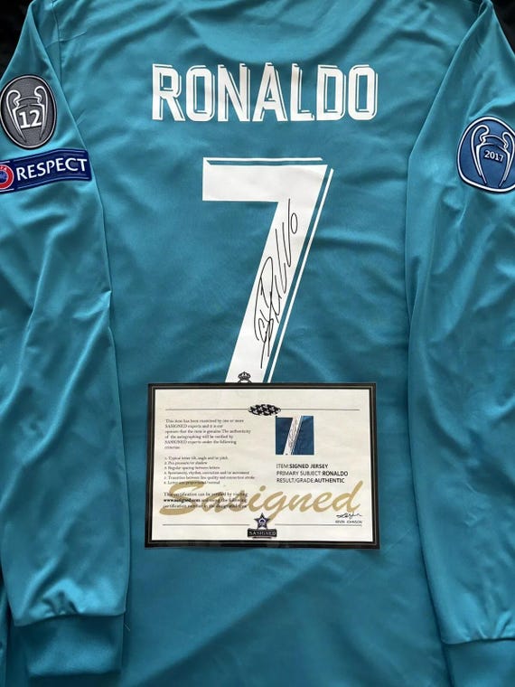 Cristiano Ronaldo SIGNED Real Madrid Rare 2017 UCL Shirt/jersey +