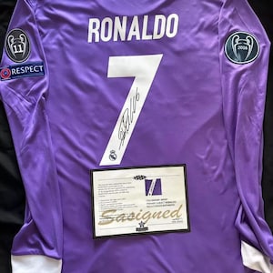 Ronaldo 直筆サイン入り記念シャツ Cristiano Ronaldo Signed Manchester United 2021 jersey Mint