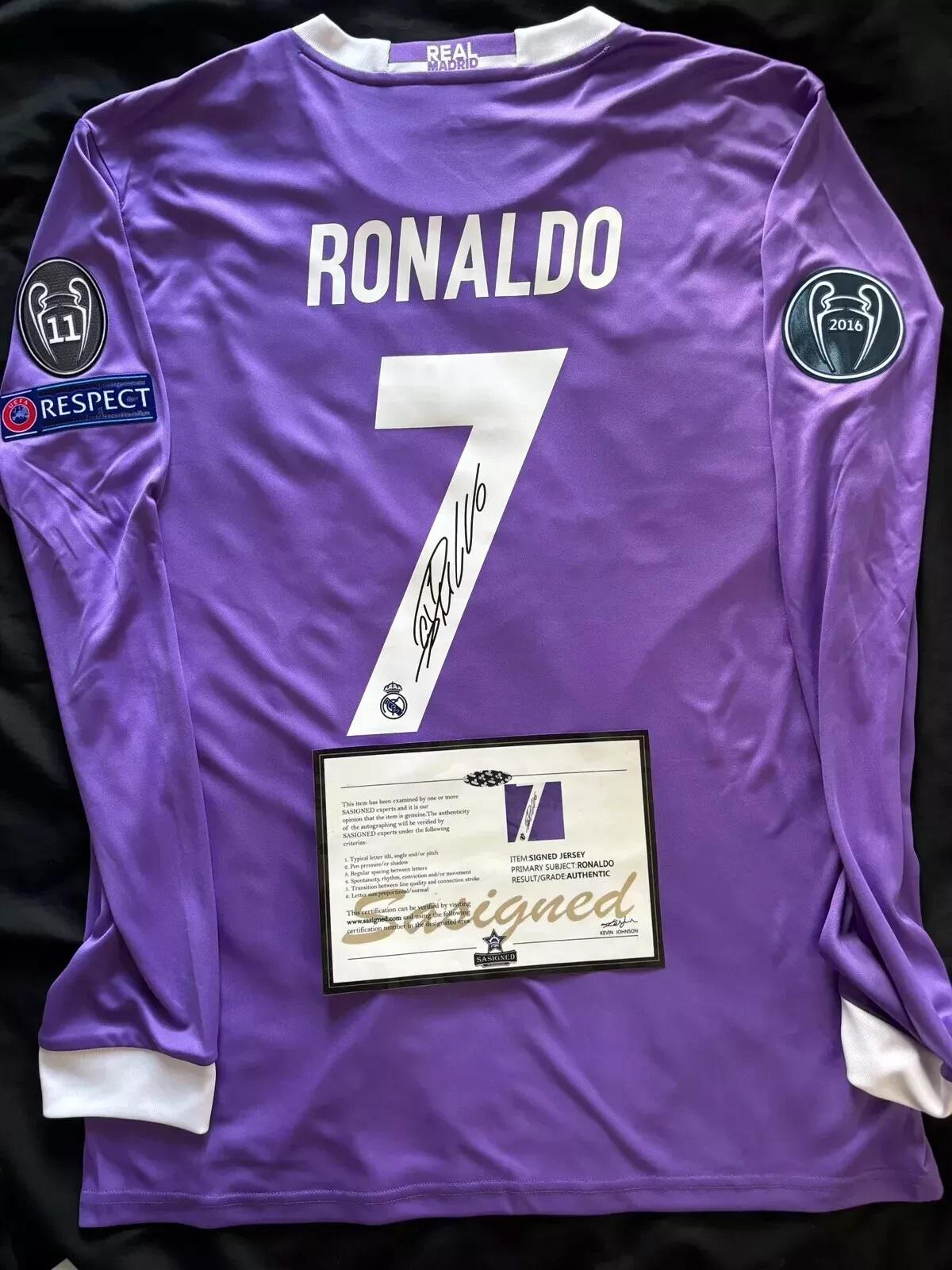 Ronaldo 直筆サイン入り記念シャツ Ronaldo signed jersey - Etsy 日本