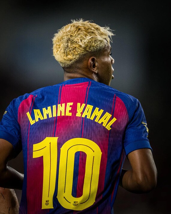 Maillot Du FC Barcelona Signé Par Lamine Yamal - Avec Certificat D'authenticité (COA), Origine Espagne