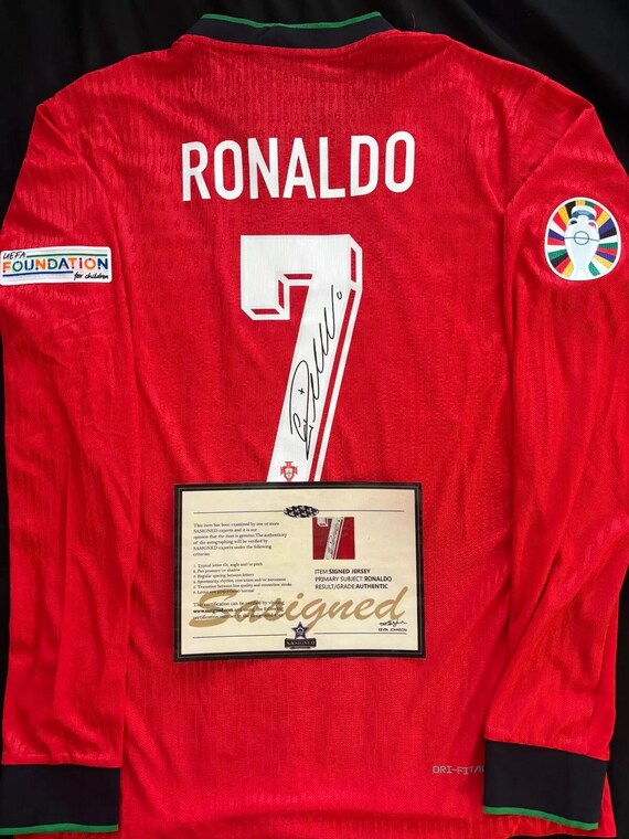 cristiano ronaldo portugal jersey