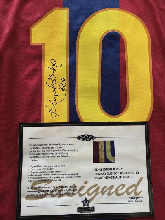 ロナウジーニョ直筆サイン入り FC ヴィンテージ バルセロナ レトロ