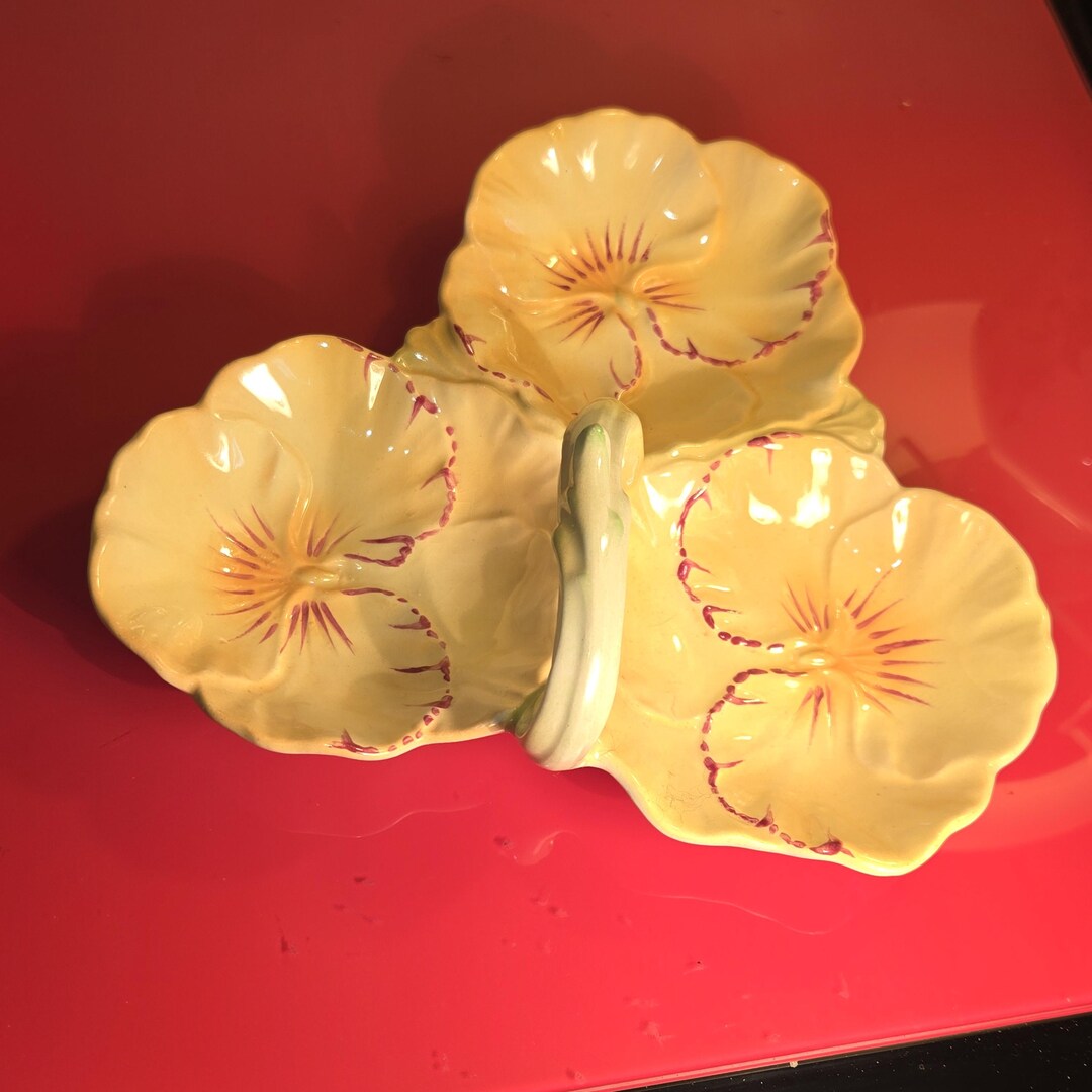 Beswick「サービングディッシュ/ボンボンディッシュ - トリオ」高さ2