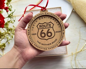 Adorno de la Ruta 66 grabado con láser / Centenario / Recuerdo de la Ruta Madre / Regalos para viajes por carretera