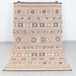 Handwoven Jute Rug – Boho Scandinavian Flatweave Decor