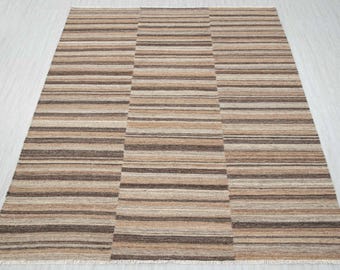 Handgeweven wollen kelimtapijt – lichtbruin taupe bohovloerkleed, aanpasbaar