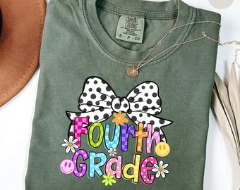 Comfort Colors® Coquette Bow lärartröja för fjärde klass, grupptröjor för fjärde klass, lärarpresent, tillbaka till skolan-tröja, grundskoletröja