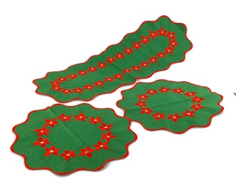 Vintage Christmas table runner and 2 Christmas doilies