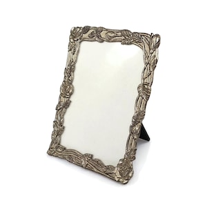 Vintage ornate silver tone roses picture photo frame standing