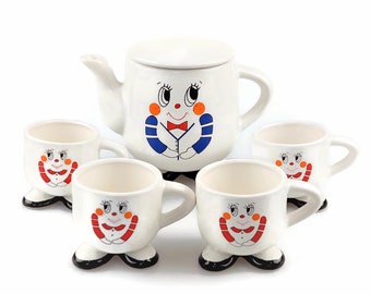 Vintage anthropomorphic walking ware tea set