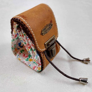 porte-monnaie porte-clés San Piel en cuir vintage