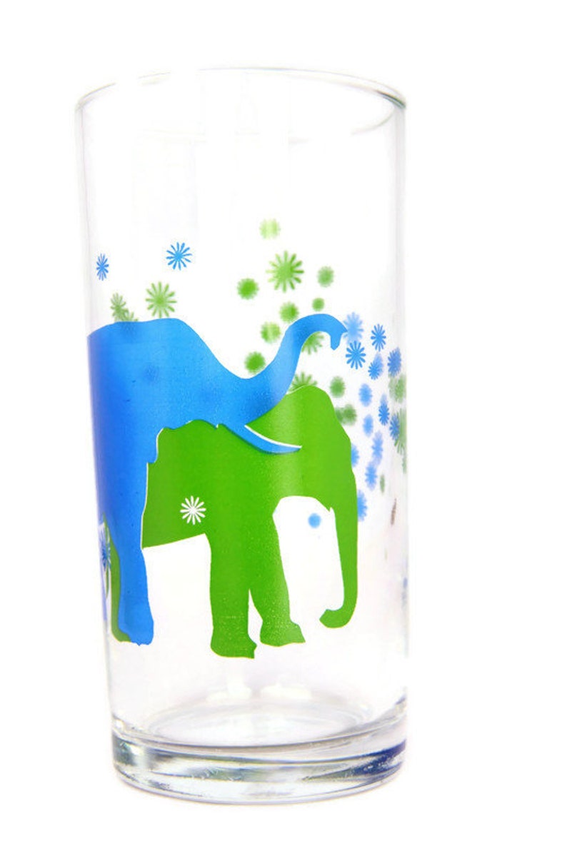 Elephants drinking glass, vintage blue and green elephant glass, retro kitchen decor, elephant lover gift, small elephant vase Elephants drinking glass, vintage blue and green elephant glass, retro kitchen decor, elephant lover gift, small elephant vase
