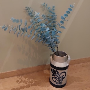 Vaso antigo holandês em cerâmica azul, estilo lata de leite – Decoração rústica para flores secas ou guarda-chuvas.