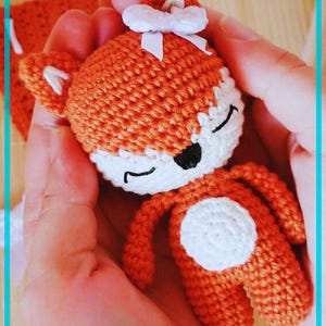WZÓR szydełkowy Brelok lis, samouczek Amigurumi PDF w języku angielskim, Amigurumi Mini Fox Szydełkowy WZÓR szydełkowy na małego lisa Prezent świąteczny