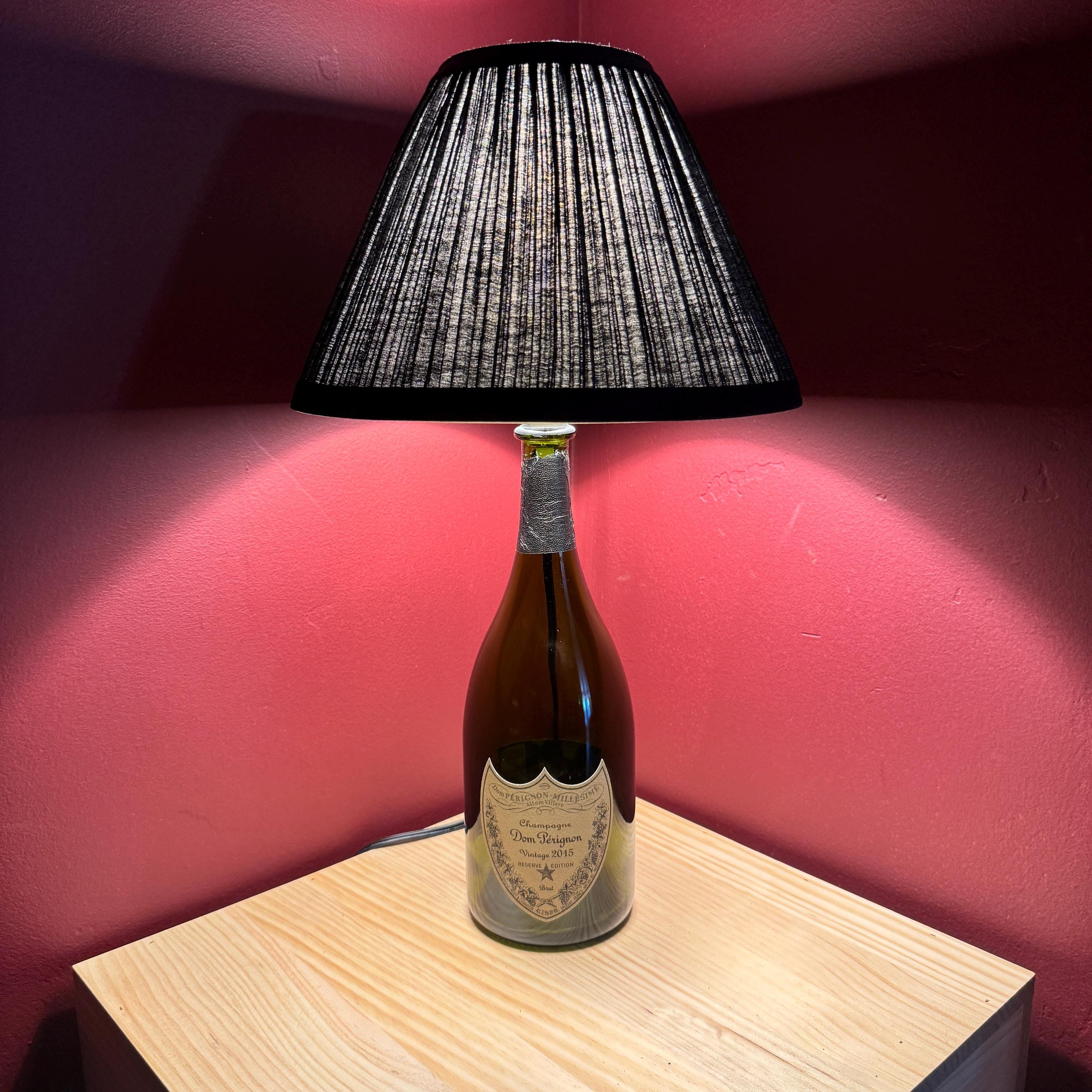 ドンペリ Dom Pérignon ディスプレイケース　ライト付き il_fullxfull.7483111841_c7dr.jpg