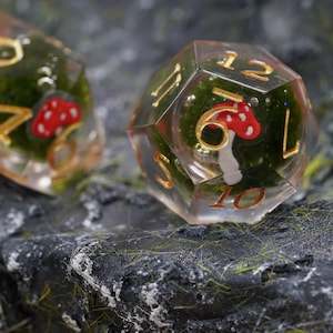 Pilze und Moos - Würfelset. Dungeons and dragons, D&D Würfelset, Würfelset für Dungeons and Dragons. D20 TTRPG Würfel