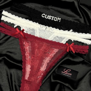 Tanga con nombre personalizado, Tanga con nombre personalizado, Tanga de encaje con nombre personalizado y letra de cristal, Regalo para él
