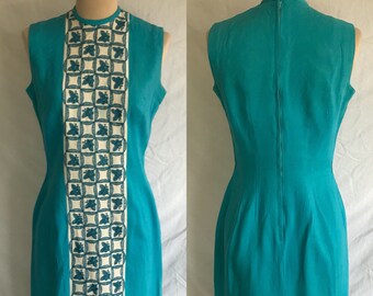 1950s Bombshell Henry Rosenfeld Turquoise Embroidered Wiggle Dress - Body Con Dress - Hourglass Fit