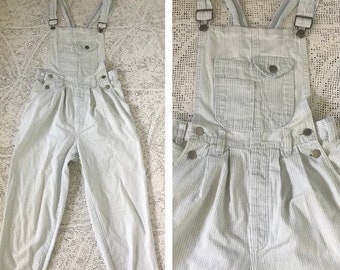 1980s EDDIE BAUER Engineer Stripe DENIM Overalls with Pockets - Bibbed Overalls - Tapered Leg - High Waisted Overalls -Faded Denim Overalls