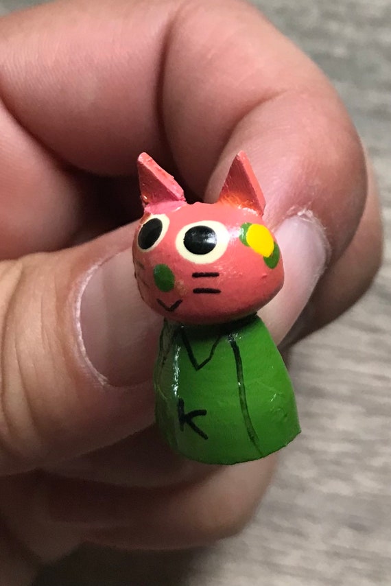 1940s Tiny Pink Handmade Cat Pin - Handmade Brooc… - image 2