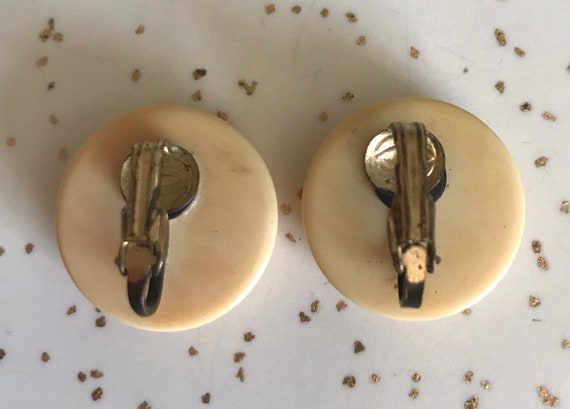 1940s Bakelite Cream Corn Clip On Earrings - Pin … - image 5