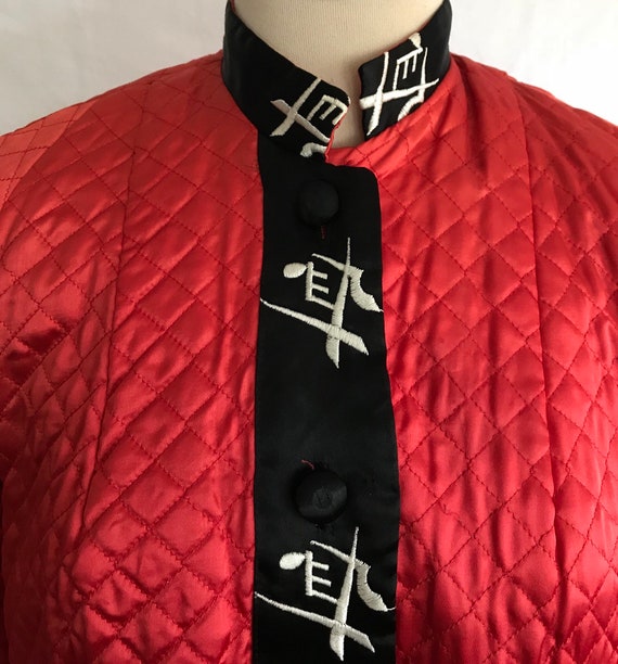 1940s Asian Inspired Deco Quilted Satin Bed Jacket Ro… Gem