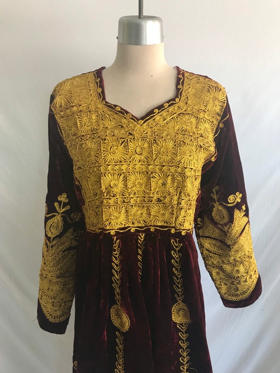 1970s Ornate Embroidered Velvet Dress - Boho Velv… - image 4