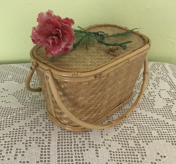 1950s Bamboo Woven Straw Flower Basket Purse - No… - image 8