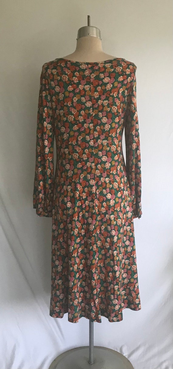 1970s Jersey Knit ROSE Print Tie Front Dress - Bo… - image 8