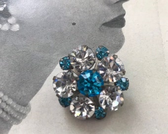 1950s Blue Rhinestone Faux Diamond Flower Brooch - Rockabilly Style - Pin Up Style