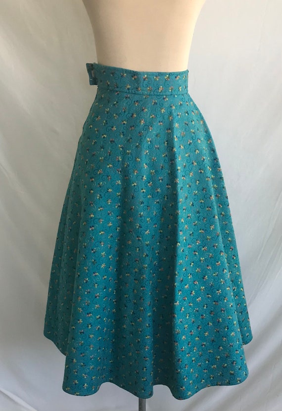 1950s Floral Embroidered Wool FELT Skirt Half Circl… Gem