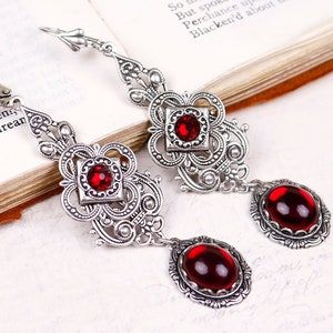 Medieval, Renaissance, Tudor, Red, Garnet, Medieval Jewelry, Queen, Wedding, Bridesmaid Earrings, SCA, Your Choice of Color, Victorian, E16