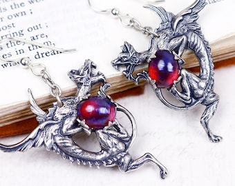 Orecchini con alito di drago rosa, orecchini con drago d'argento, gioielli con drago, gioielli medievali e rinascimentali, Ren Faire, araldica, fantasy, E18