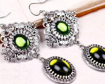 Olive Green Renaissance Earrings, Victorian Bridal Earrings, Medieval Costume, Ren Faire Wedding, SCA Garb, Green Jewelry, Bridesmaid, E24