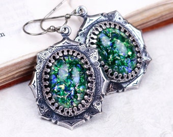 Teal Green Renaissance Earrings, Antiqued Silver Jewel Earrings, Tudor Earrings, Renaissance Wedding, SCA Garb, Medieval, E25