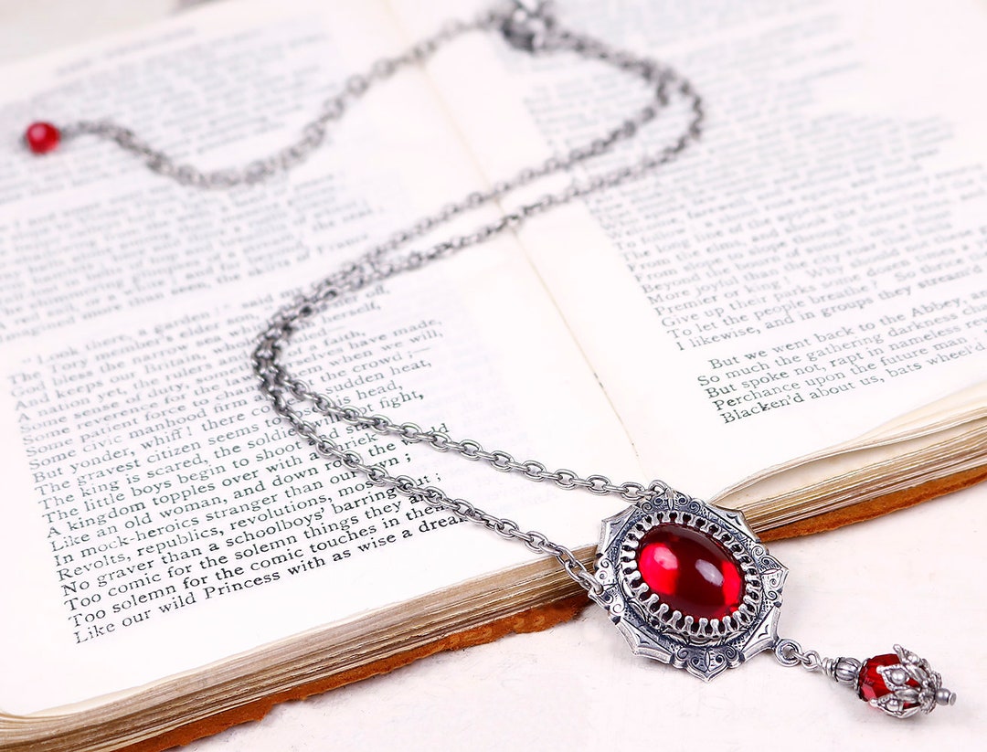 Red Renaissance Necklace Ruby Jewel Necklace Tudor Costume Etsy