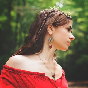 Ruby Renaissance Necklace, Ren Faire Jewelry, Tudor Costume, Medieval Wedding, Renaissance Bride, Handfasting, Pagan, Choose Your Color, N1 image 4