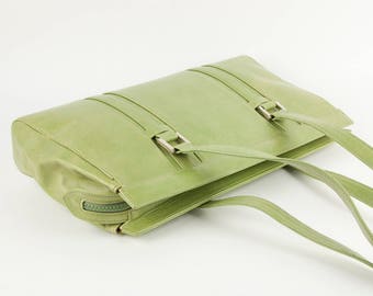 Estelle shoulder bag in green Italian calf leather with Italian hardware/zippered/ taupe suede leather lining/handmade in Canada