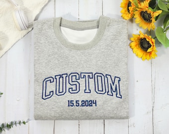 Felpa girocollo Varsity personalizzata, felpa ricamata personalizzata, maglione personalizzato, felpa della squadra personalizzata, felpa con cappuccio universitaria, regalo personalizzato