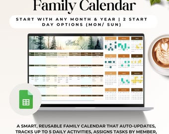 以下が含まれることがあります： 「Family Calendar」の文字が表示されたデジタルファミリーカレンダーが映し出されたノートパソコン。カレンダーは、毎日のアクティビティスロットと年間概要を備えた月間ビューを表示します。右側にはラテアートが施されたコーヒーカップがあります。カレンダーは、任意の月と年から始まります。